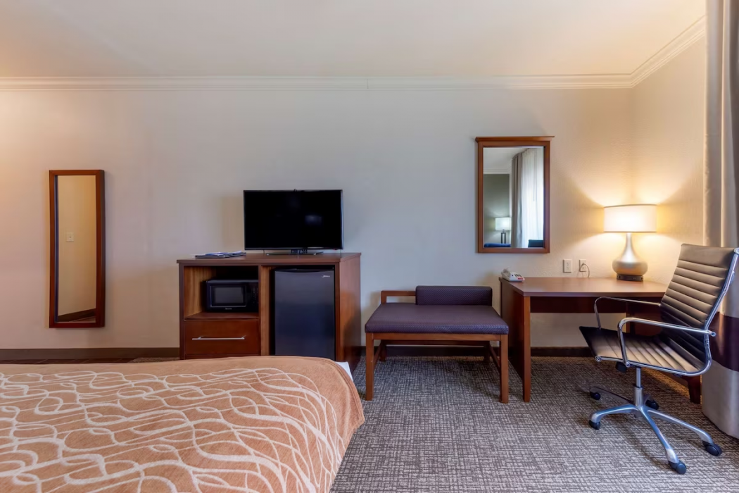 Comfort Inn Huntsville Research Park, AL 14/34