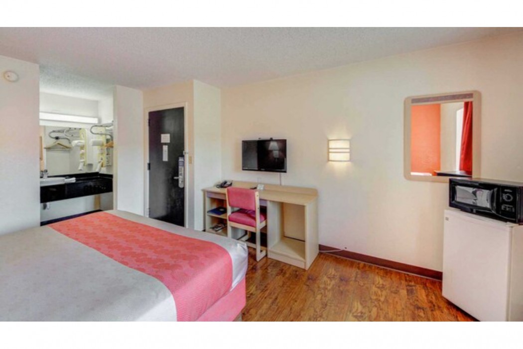 Motel6 Wichita, Kansas 24/57