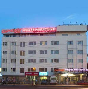 MG Hotel Udayee International 1/25