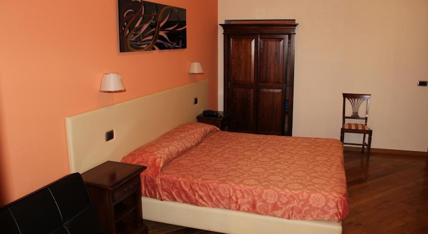 HOTEL MEDICI 6/41