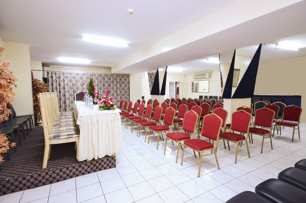 MELODY QUEEN HOTEL 23/27