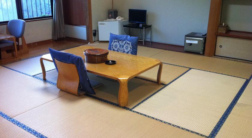 ENOKIYA RYOKAN 13/50