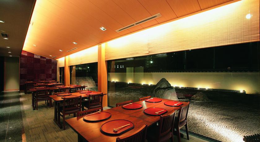 Ou Hotel 20/39