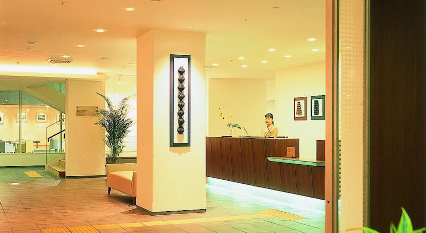 Ou Hotel 12/39