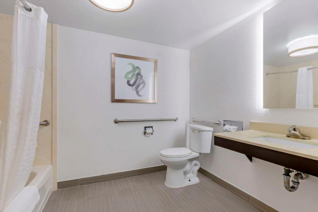 Comfort Inn Laurel - Fort Meade 16/31