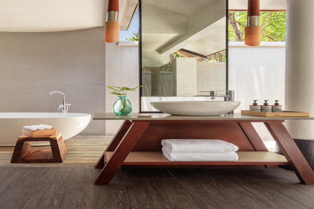 NH Collection Maldives Havodda Resort 24/81