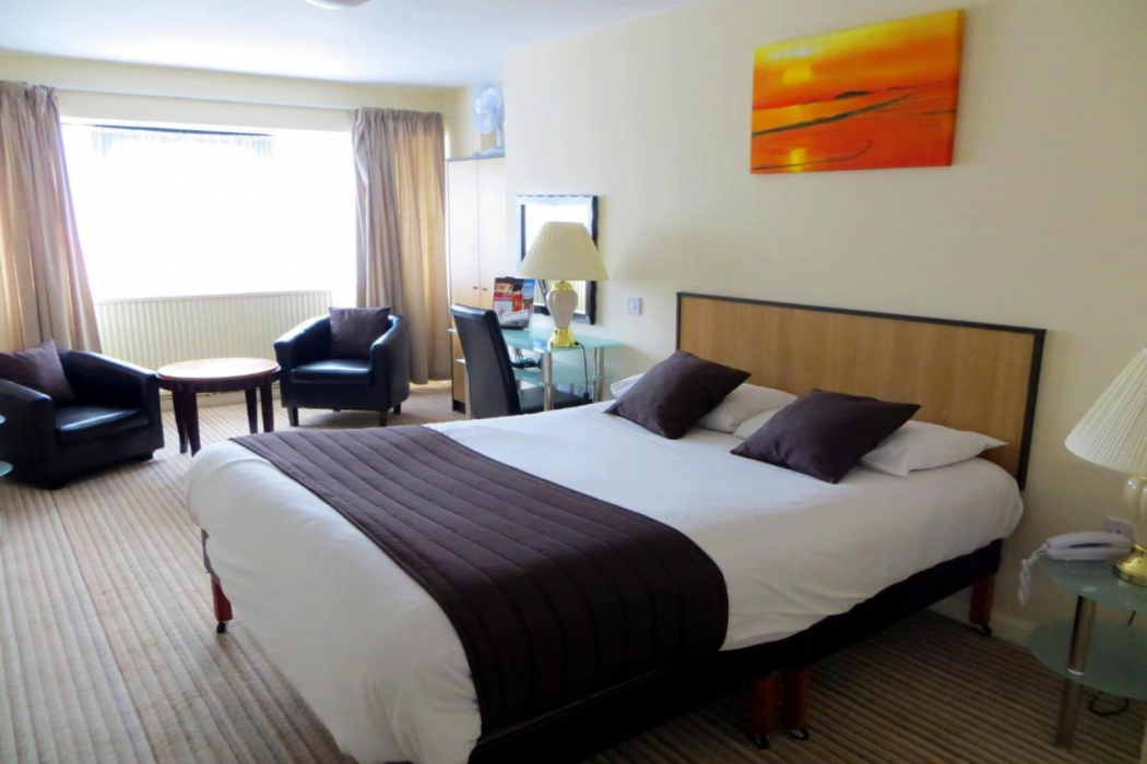 Waterside Hotel Peterhead 12/60