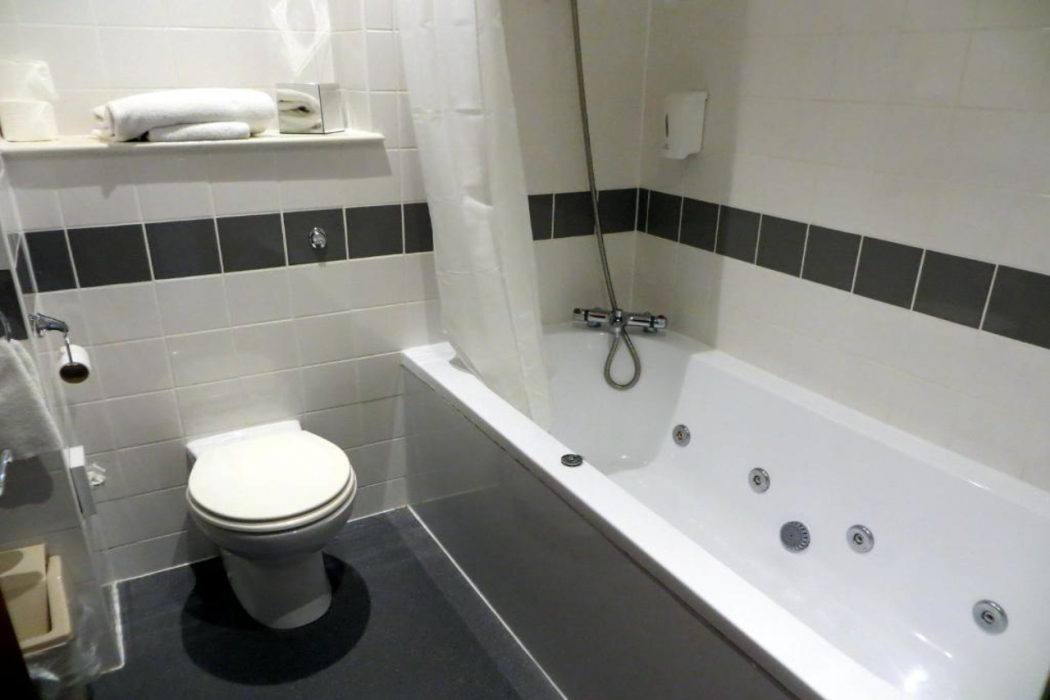 Waterside Hotel Peterhead 16/60