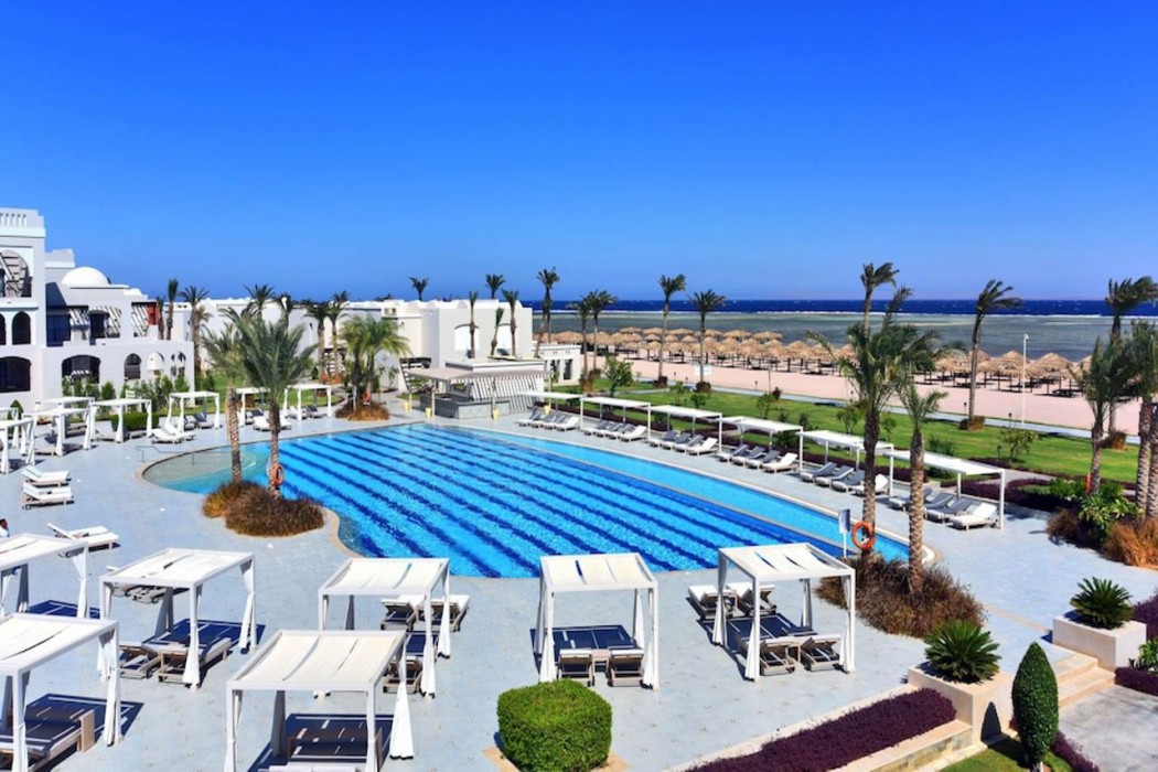 Steigenberger Alcazar Couples and Families Only 27/31