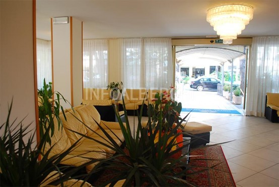 Hotel Tiffany S 7/55