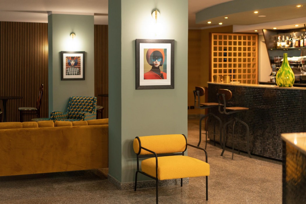 Lime Hotel 6/77