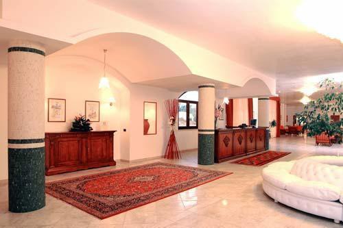 Villa Rosa 8/41