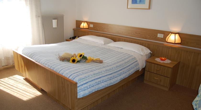 HOTEL MARIA 15/55