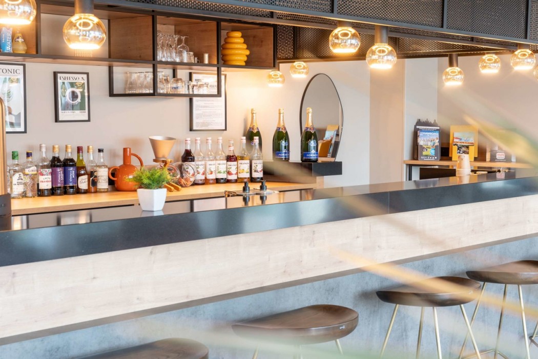 Ibis Orleans La Chapelle Saint Mesmin 32/64