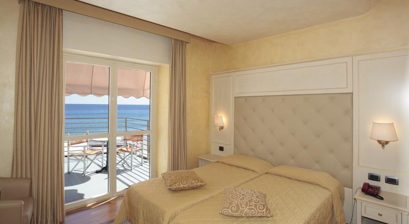Hotel Regina Alassio 12/57