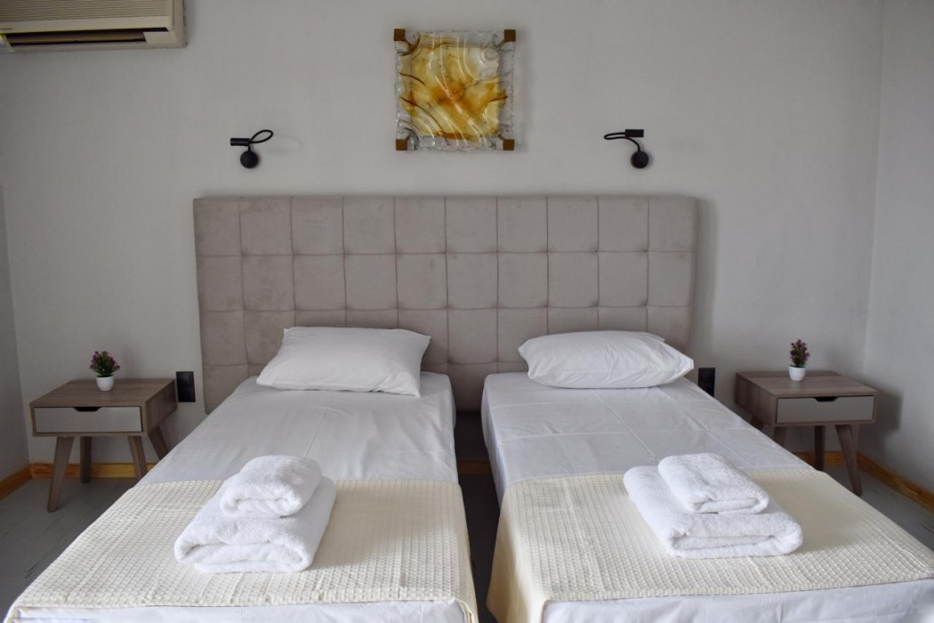 Theoxenia Hotel 30/91
