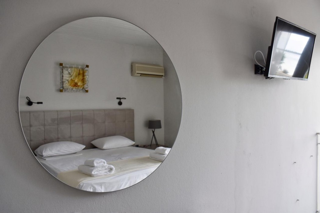 Theoxenia Hotel 27/91