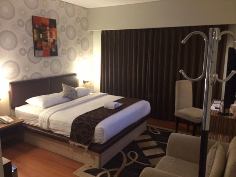 palmy hotel 12/29