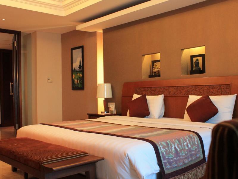 Grand Surya Hotel Kediri 13/51