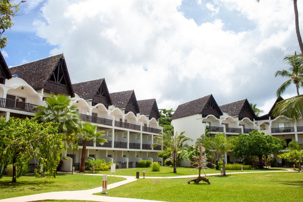 Royal Beach Hotel & Spa 8/84