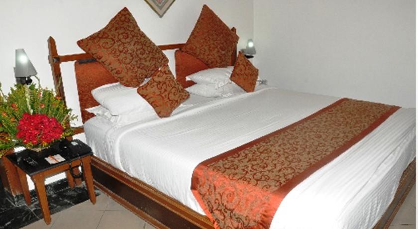 Hotel Shree Hari 10/22