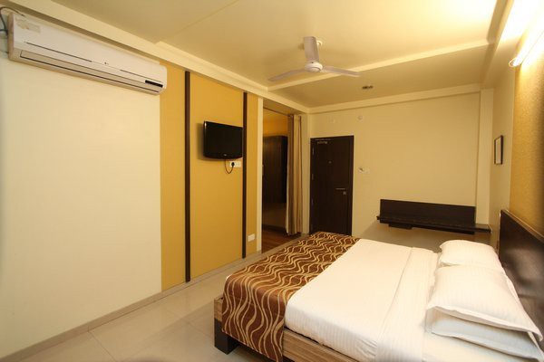 Hotel Bhagyalaxmi 25/57