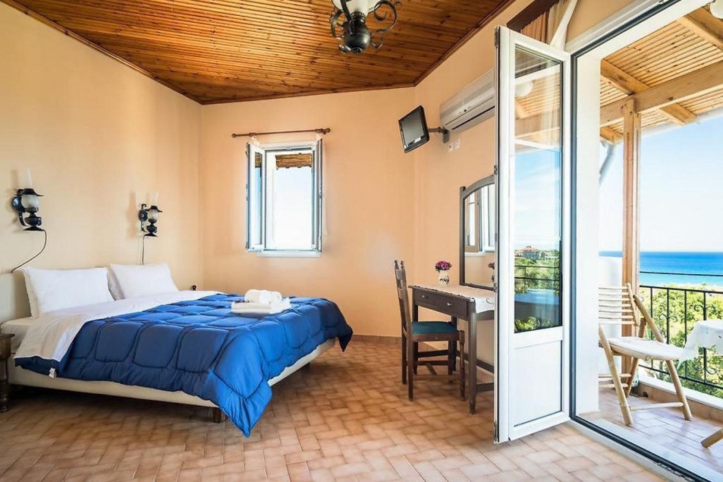 Villa Eliza 10/19