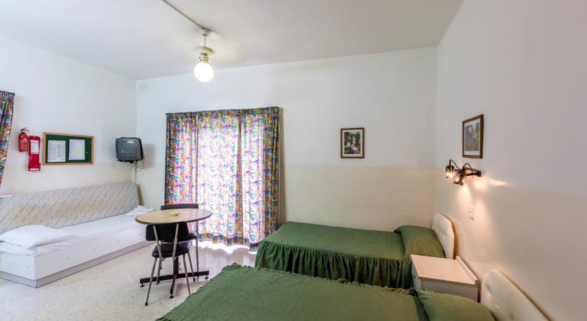 Huli Hotel and Apartments 11/25