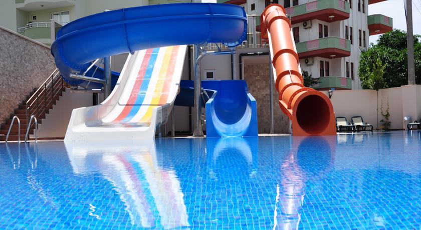 Almera Aparthotel 7/7