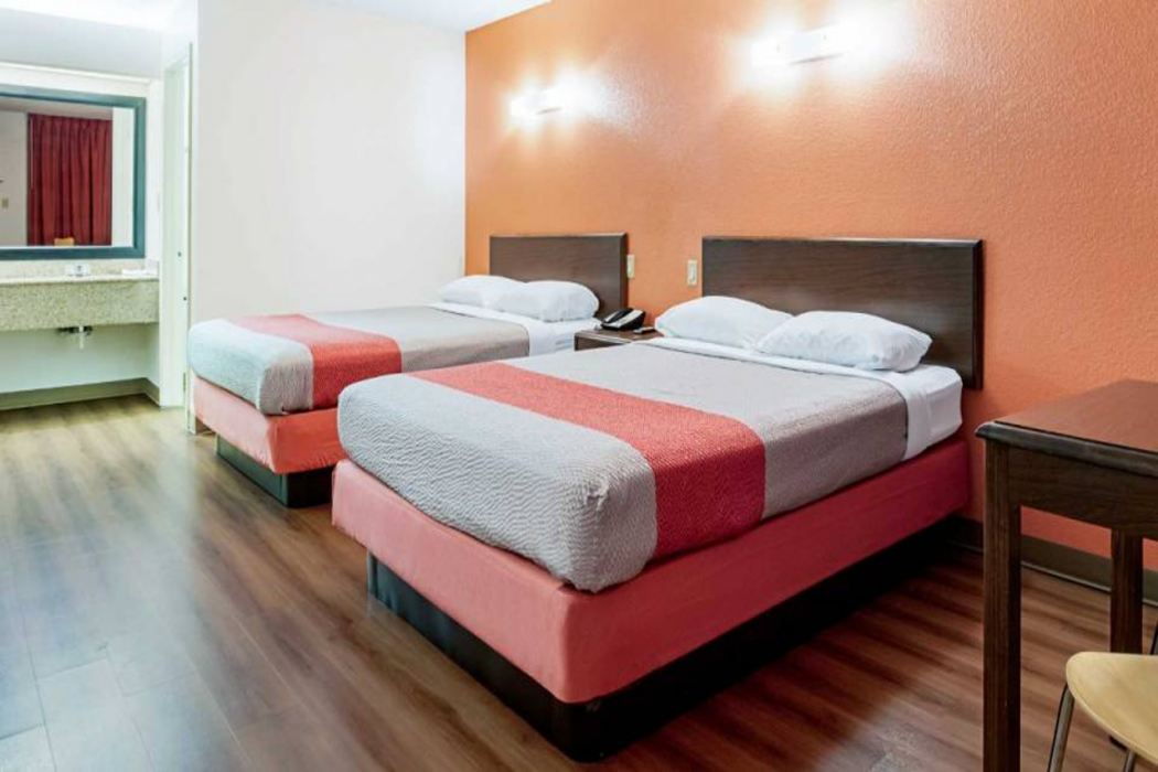 Motel6 Covington, TN 7/38