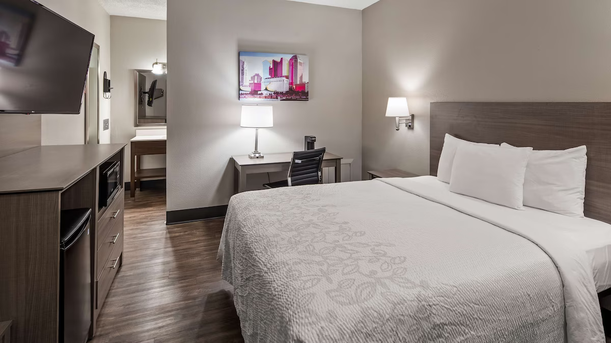 SureStay Hotel by Best Western Findlay 21/33
