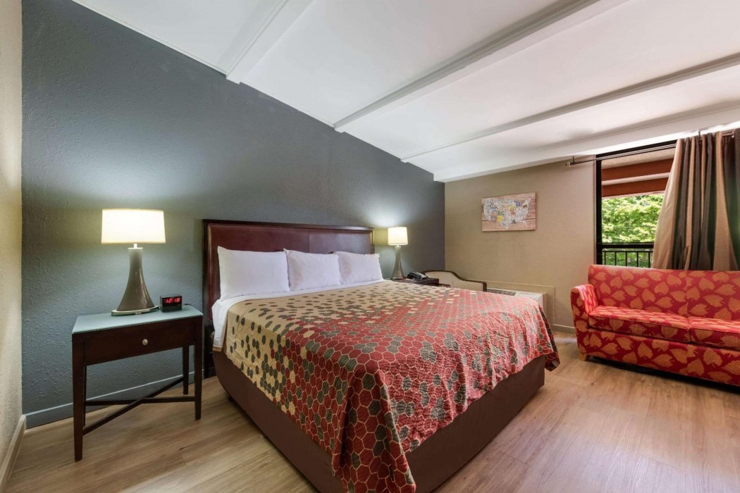 Econo Lodge High Point - Archdale 14/32