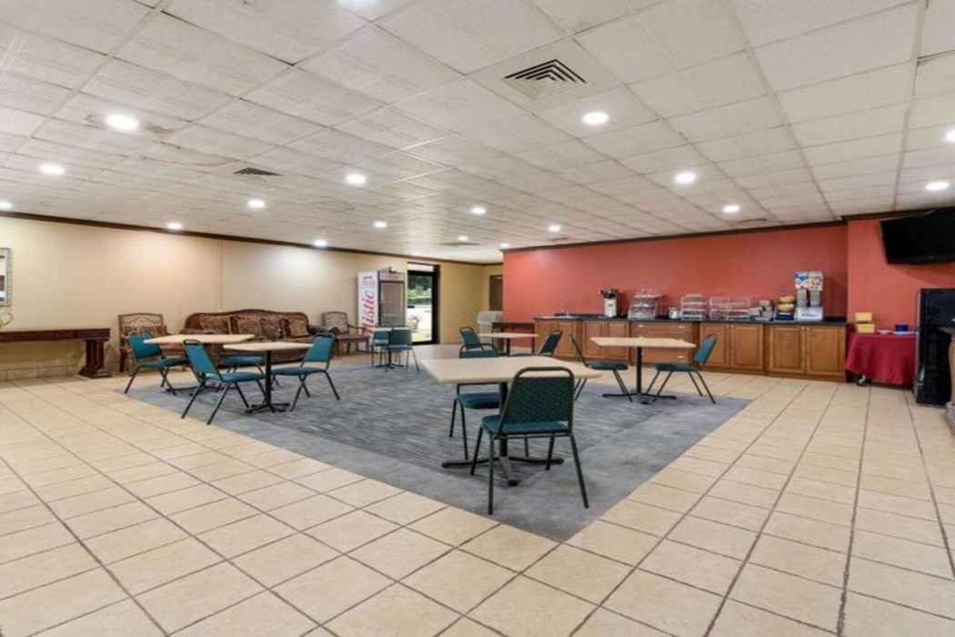 Econo Lodge High Point - Archdale 22/32