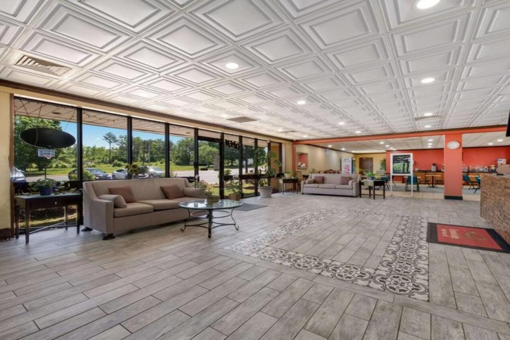 Econo Lodge High Point - Archdale 21/32