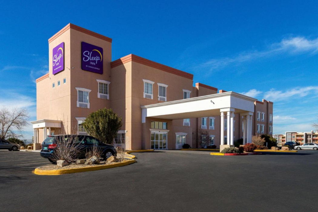 Sleep Inn University 1/24
