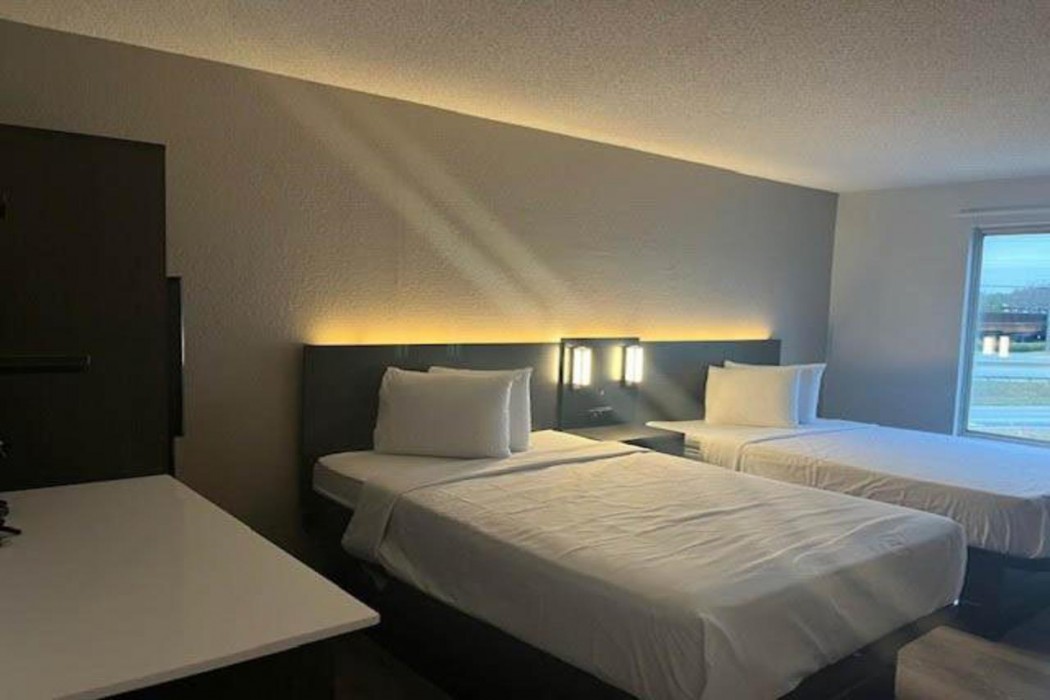 Studio6 Suites Norcross, GA 11/35