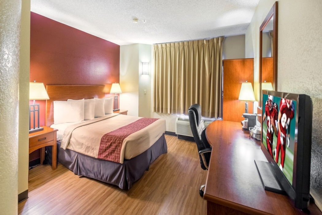 GreenTree Inn Houston IAH Airport 11/48