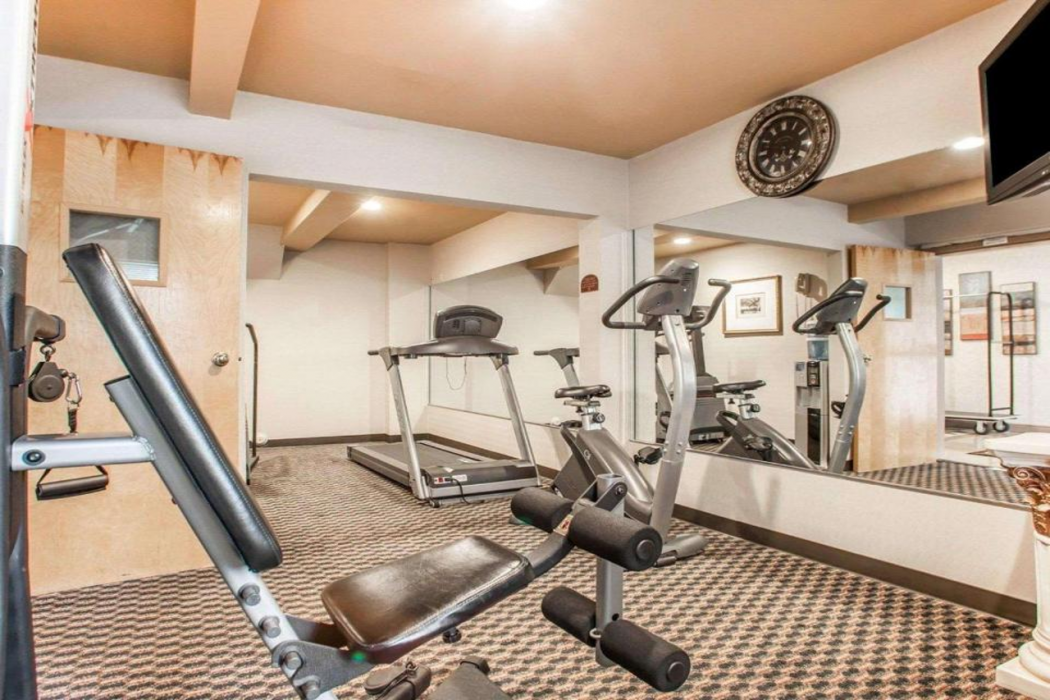 Quality Inn Near Toms River Corporate Park 15/25