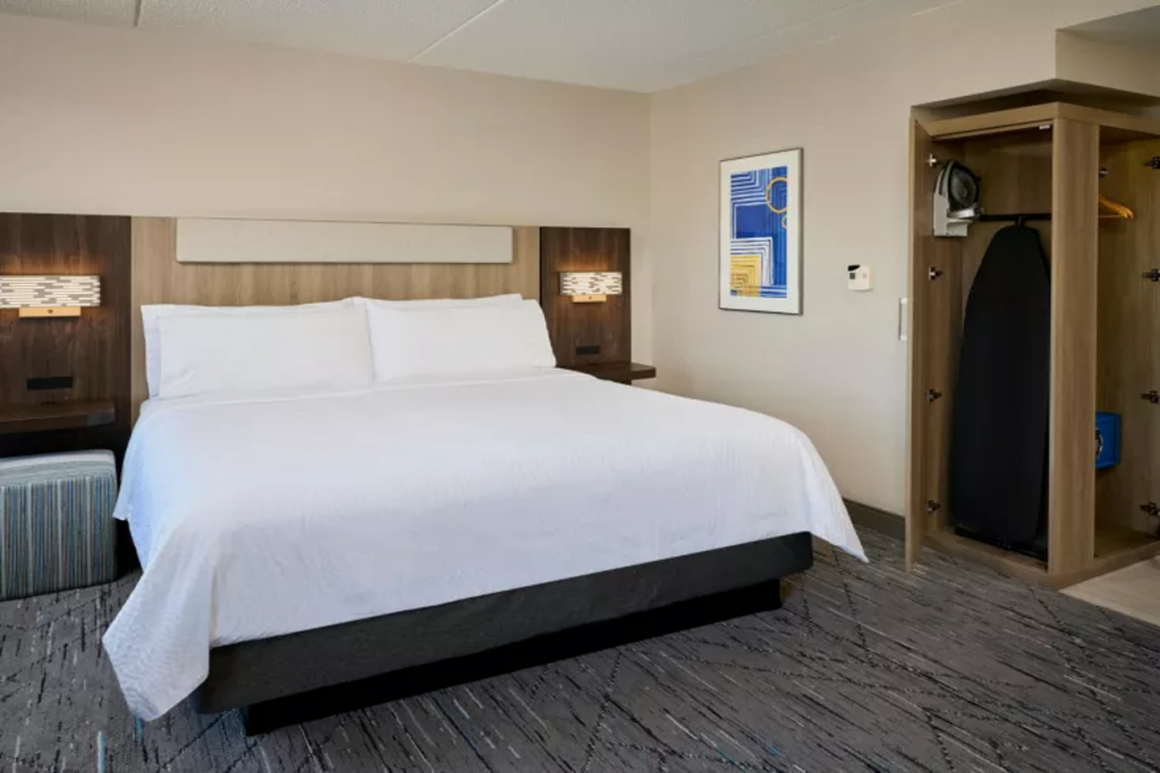 Holiday Inn Express and Suites Kitchener Southeast by IHG 18/64