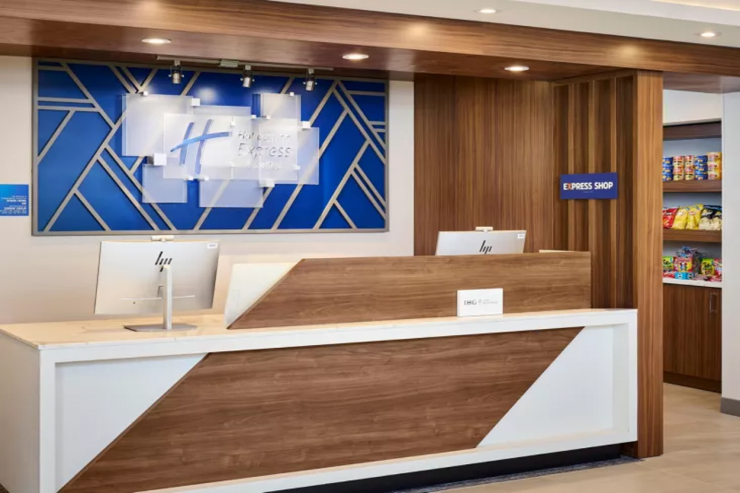 Holiday Inn Express and Suites Kitchener Southeast by IHG 7/64