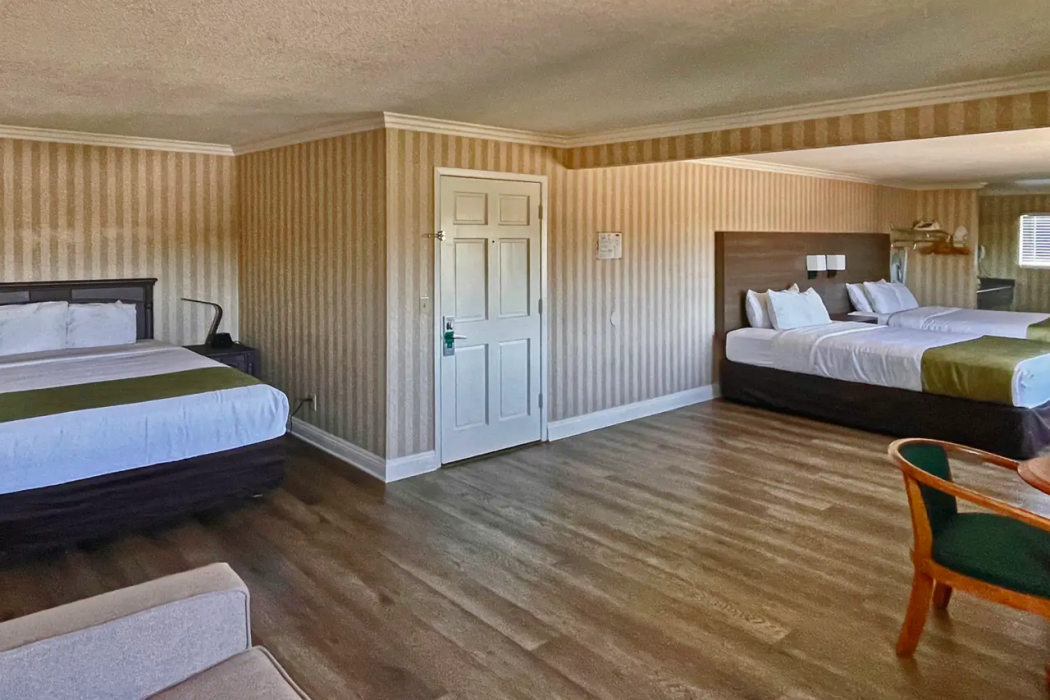Quality Inn Suites Anaheim Maingate 12/24
