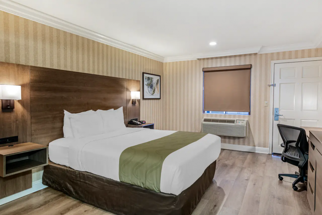 Quality Inn Suites Anaheim Maingate 10/24