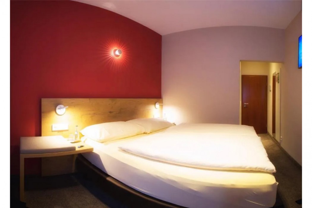 Hotel Azenberg Stuttgart, Sure Hotel Collection by BW 7/45