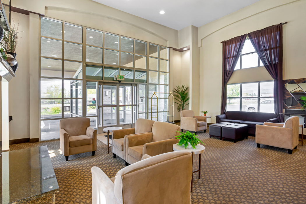 Quality Inn Logan near University 11/24