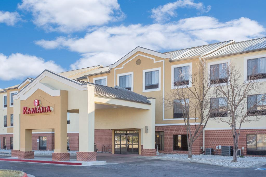 Ramada By Wyndham Denver International Airport 1/17