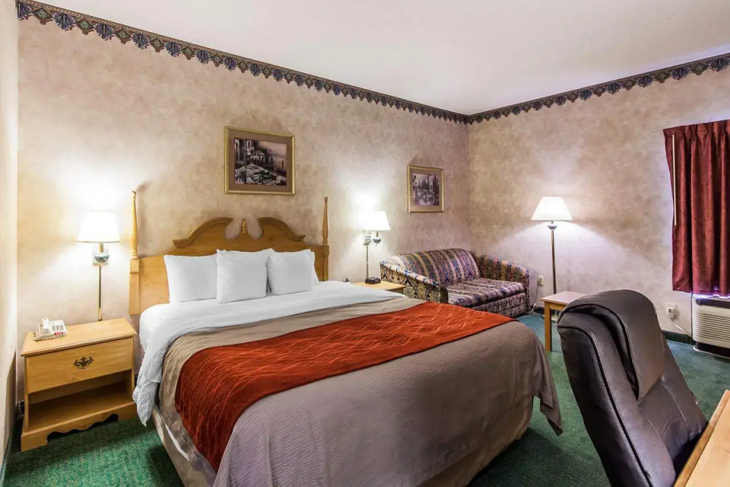 Econo Lodge Newport Smoky Mountains Gateway 5/20