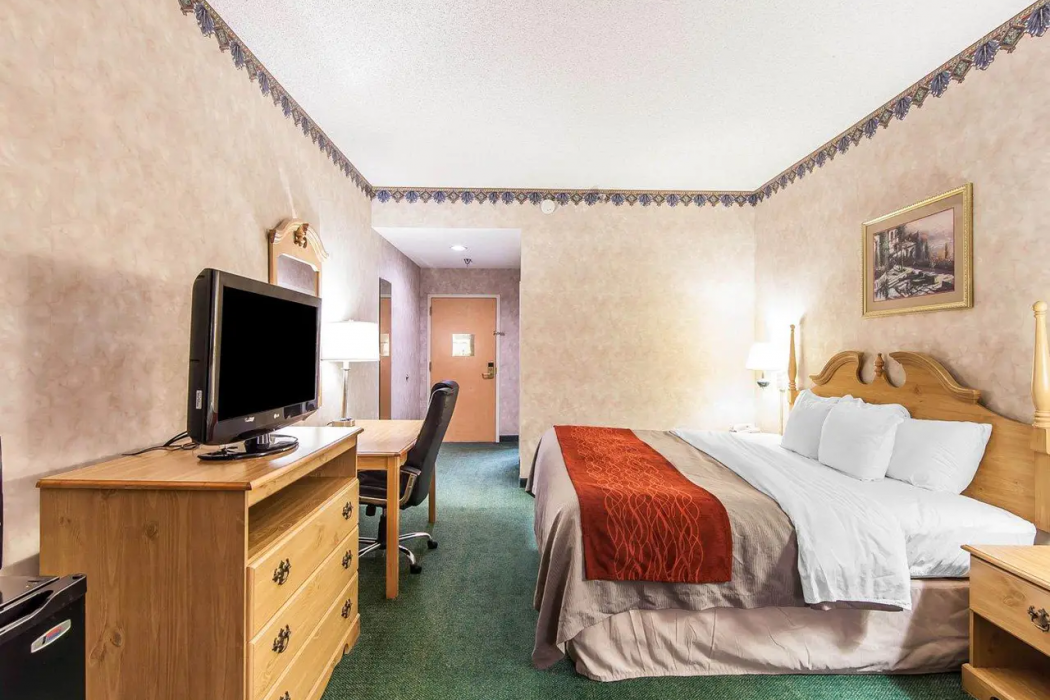 Econo Lodge Newport Smoky Mountains Gateway 7/20