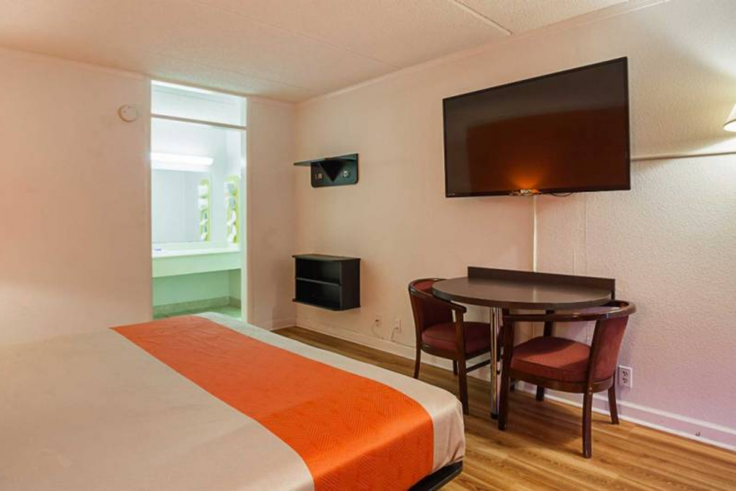 Motel6 Tifton, GA 11/42