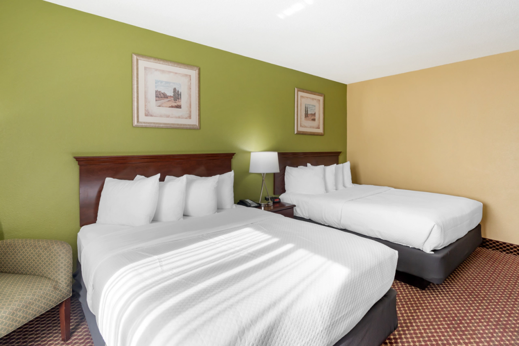 Quality Inn & Suites Bloomington University Area 9/19