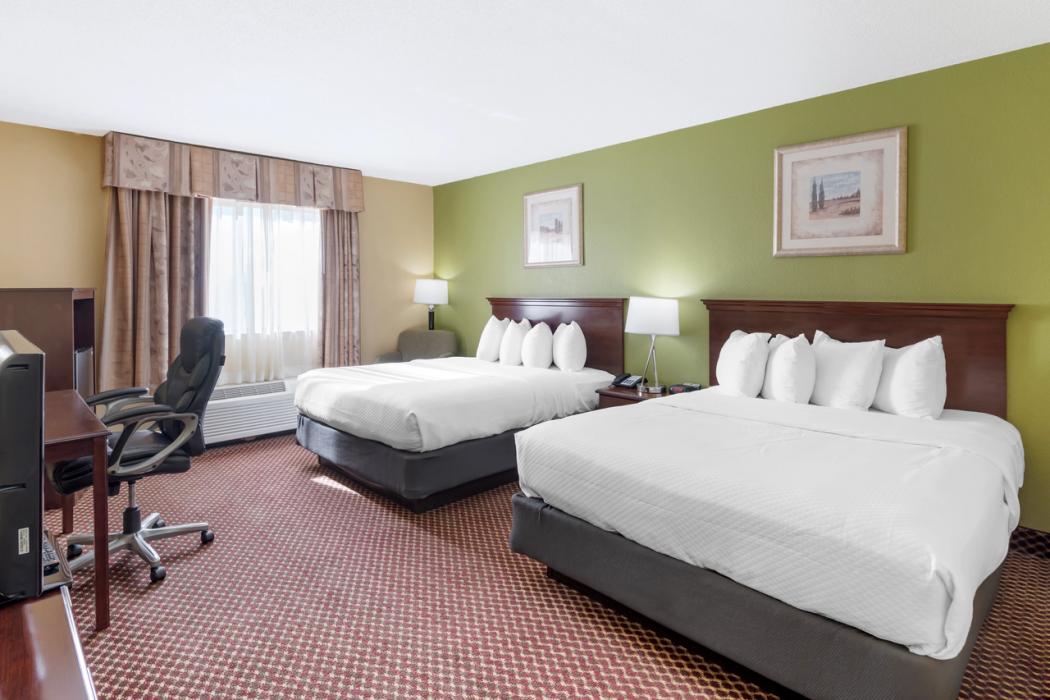 Quality Inn & Suites Bloomington University Area 13/19